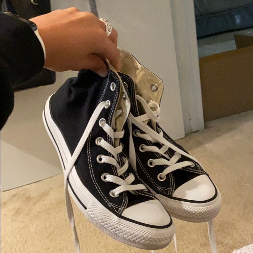 Black high top converse